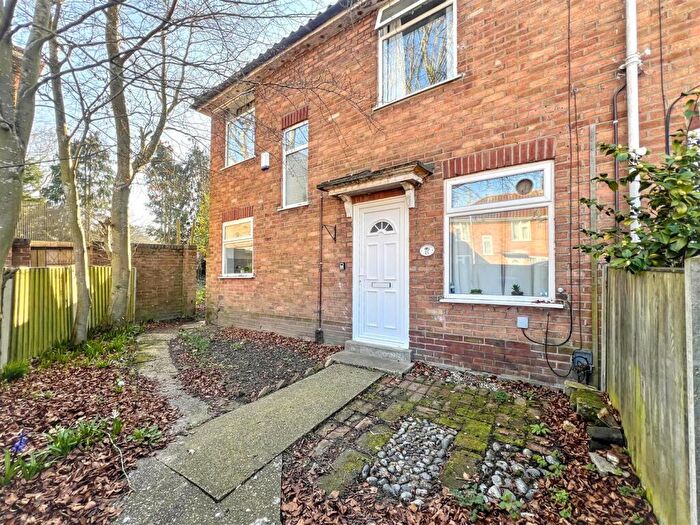 4 Bedroom Semi Detached House To Rent In Norwich, NR5