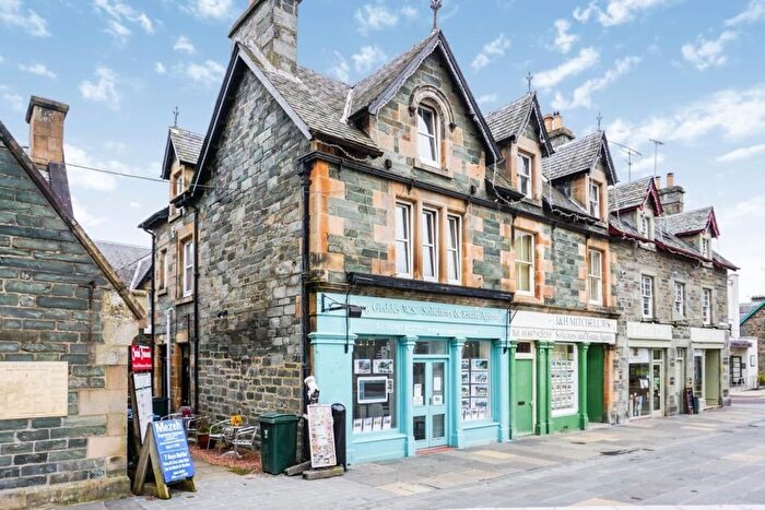 2 Bedroom Maisonette To Rent In The Square, Aberfeldy, PH15