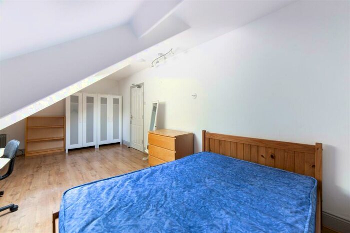 6 Bedroom Terraced House To Rent In £pppw - Hunters Road, Spital Tongues, Newcastle Upon Tyne, NE2