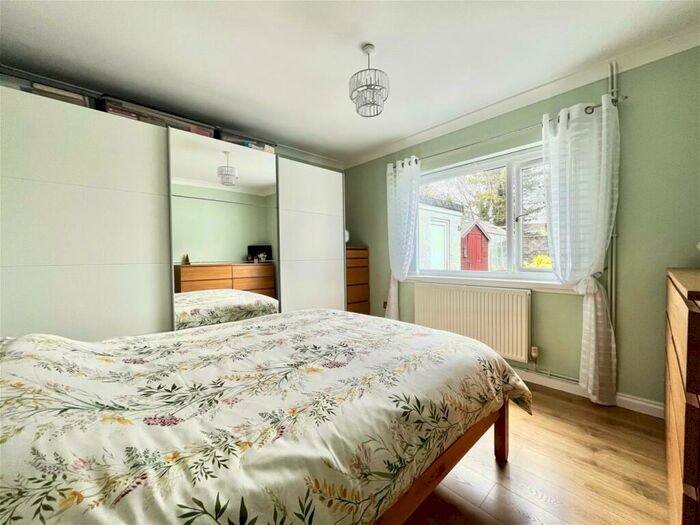 3 Bedroom Detached Bungalow For Sale In Elba Street, Gowerton, Swansea, SA4