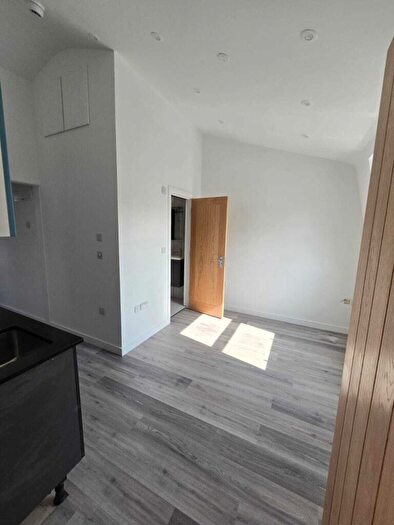 1 Bedroom Flat To Rent In Middle Street, Brighton, BN1