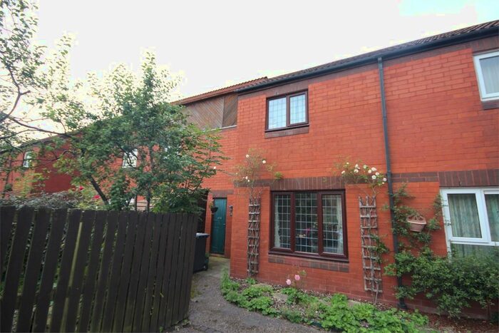 3 Bedroom Town House To Rent In Harcourt Close, Birchwood, Warrington WA3