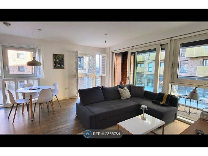 1 Bedroom Flat To Rent In Gothenburg Court, London, SE8