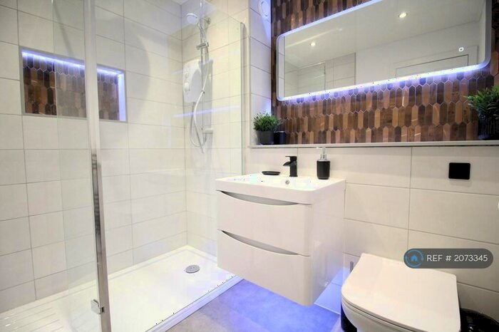 2 Bedroom Flat To Rent In Park Avenue, Dundee, DD4