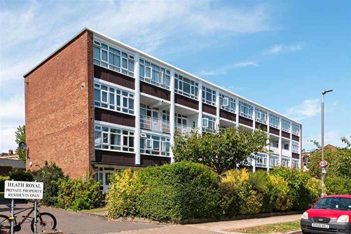 2 Bedroom Flat To Rent In Heath Royal, Kersfield Road, Putney, SW15