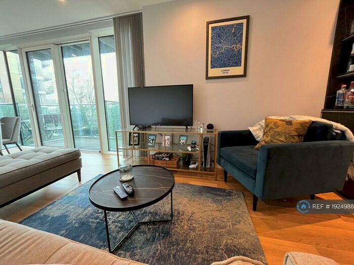 1 Bedroom Flat To Rent In Waterside Apartments, London, N4
