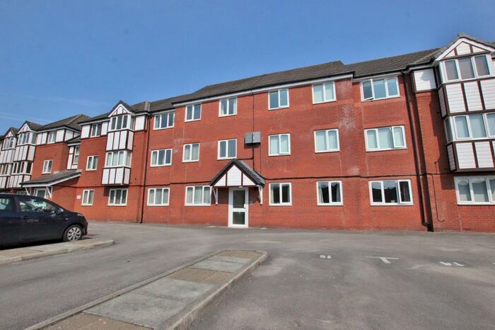 2 Bedroom Apartment To Rent In Portbury Close, New Fery, Wirral, CH62