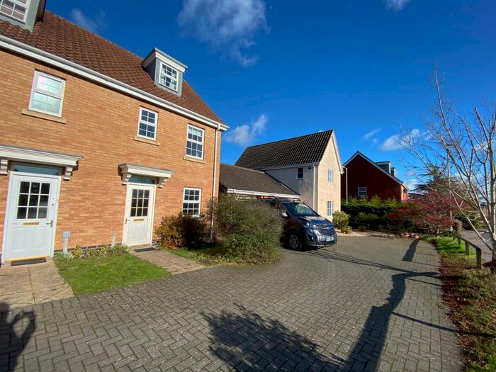 3 Bedroom Property To Rent In Bishy Barnebee Way, Norwich, NR5