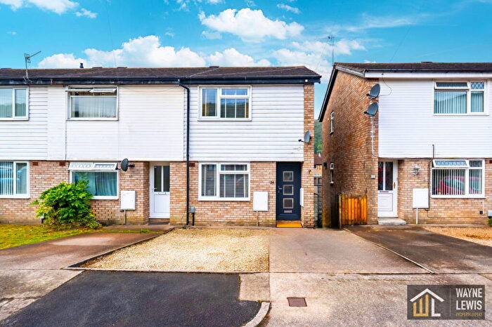 2 Bedroom End Of Terrace House For Sale In Rhiw'r Ddar, Taffs Well, Cardiff, CF15