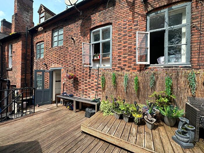 2 Bedroom Flat To Rent In Market Street, Tamworth, B79