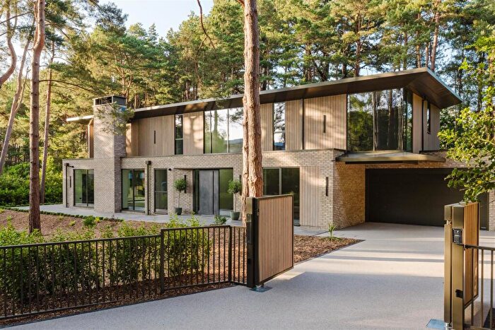 4 Bedroom Detached House For Sale In The Drive, Canford Cliffs, BH13