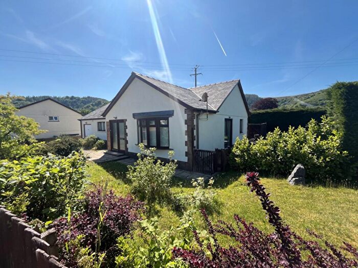 3 Bedroom Detached House For Sale In Talley, Llandeilo, Carmarthenshire., SA19