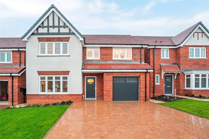 3 Bedroom Detached House For Sale In Lower Kirklington Road, Southwell, Nottinghamshire, NG25
