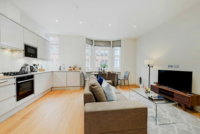 1 Bedroom Flat To Rent In Great Titchfield Street, London W1W