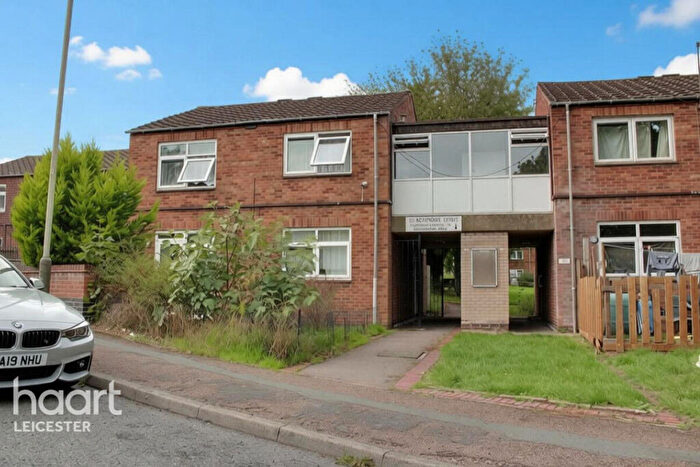 1 Bedroom Flat To Rent In Blackmore Drive, Leicester, LE3