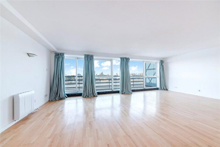 2 Bedroom Penthouse To Rent In Arnhem Place, London, E14