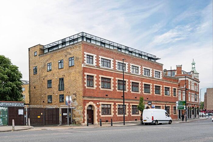 2 Bedroom Flat For Sale In Doros House, Cambridge Heath Road, Whitechapel, London, E1