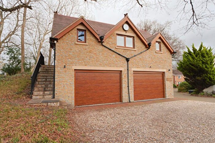 1 Bedroom Coach House To Rent In Coach House, Trendlewood Way, Nailsea, Bristol, BS48