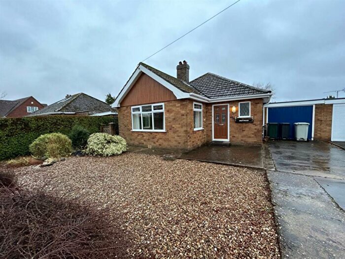 3 Bedroom Semi-Detached Bungalow To Rent In Jubilee Road, North Somercotes, Louth, LN11