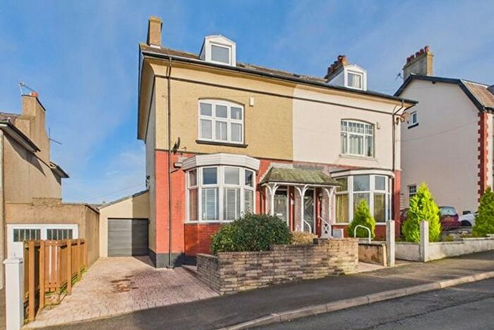 5 Bedroom Semi Detached House For Sale In Craig Road, Workington, CA14