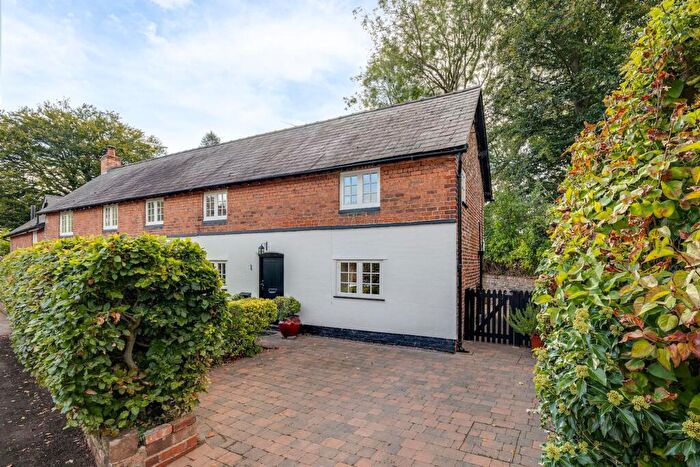 4 Bedroom Cottage For Sale In Birch Heath Lane, Christleton, CH3