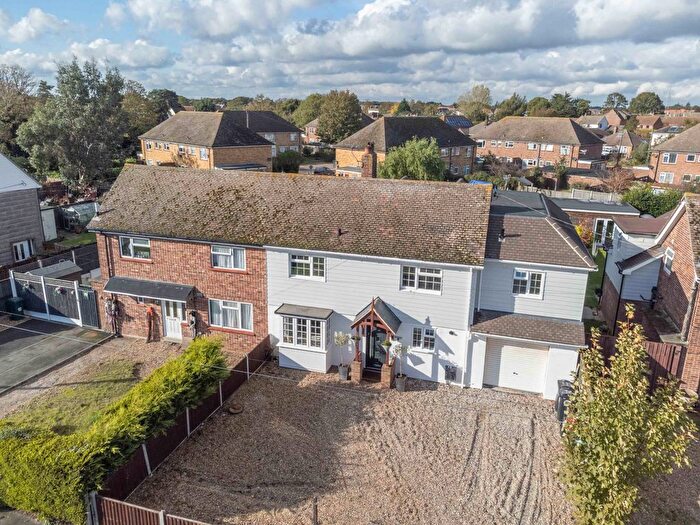 5 Bedroom Semi-Detached House For Sale In Ford Lane, Alresford, CO7