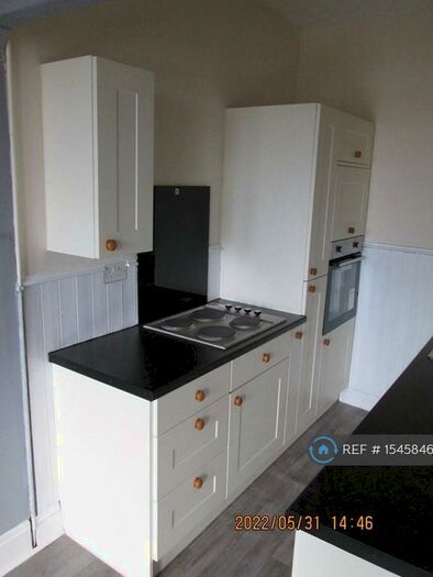 1 Bedroom Flat To Rent In Maxwellton Street, Paisley, PA1