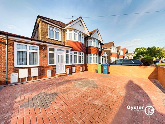 4 Bedroom Semi-Detached House To Rent In Somervell Road, Harrow, HA2