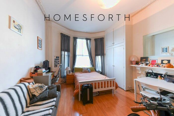 Studio To Rent In Ladbroke Grove, Notting Hill W10