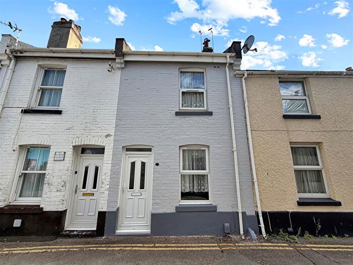 2 Bedroom Terraced House For Sale In Princes Street, Paignton, TQ3