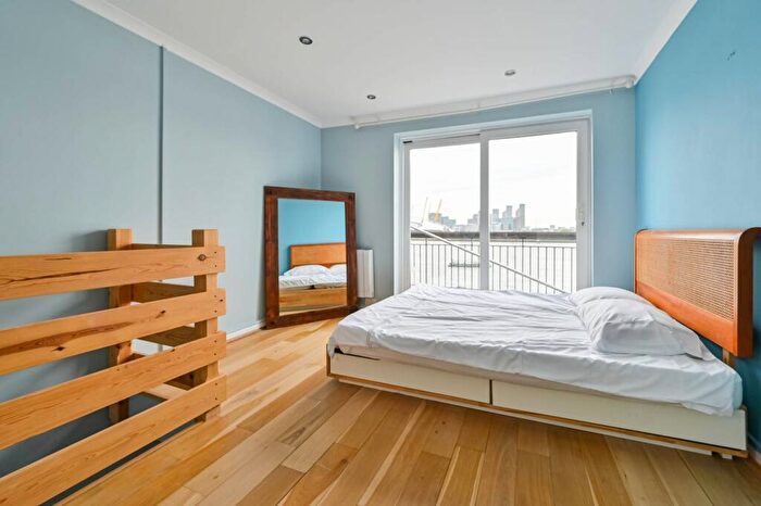 4 Bedroom House To Rent In Capstan Square, , Isle Of Dogs, London, E14