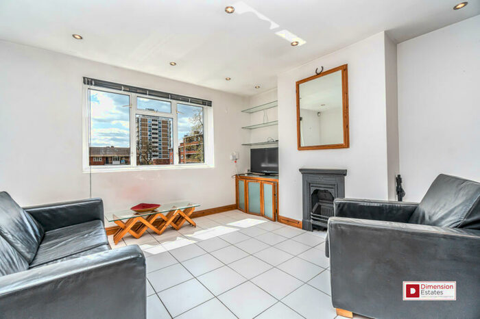 1 Bedroom Flat To Rent In Shakspeare Walk, Stoke Newington, Hackney, N16