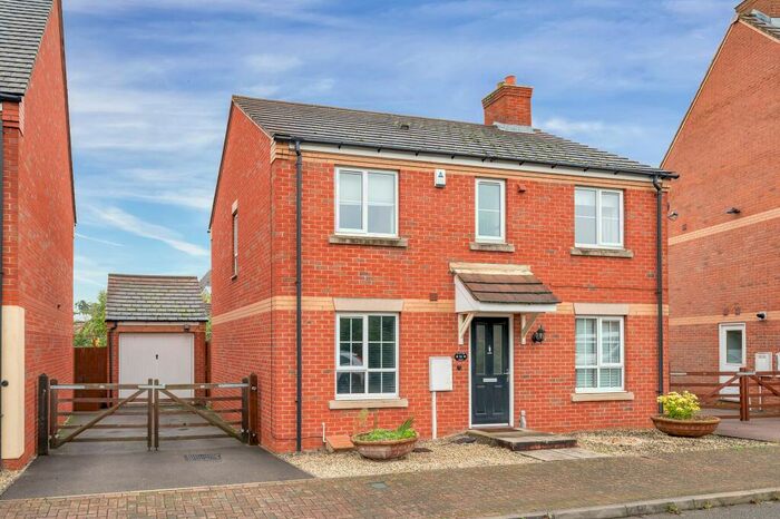 4 Bedroom Detached House To Rent In Clover Way, Syston, LE7