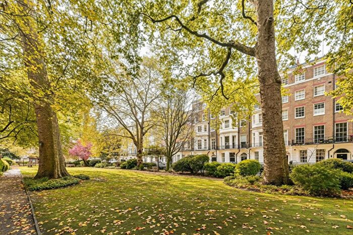 1 Bedroom Flat For Sale In Montagu Square, Marylebone, London, W1H
