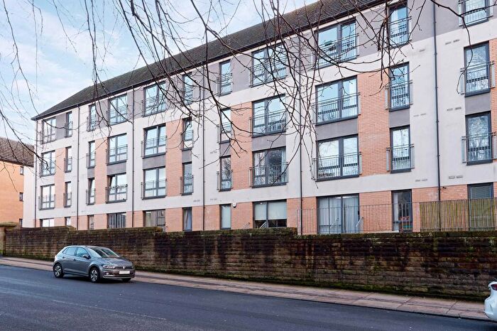 2 Bedroom Apartment For Sale In / Smithycroft Court, Riddrie, Glasgow, G33