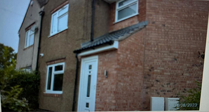 3 Bedroom Semi-Detached House To Rent In Queen Margarets Road, CV4