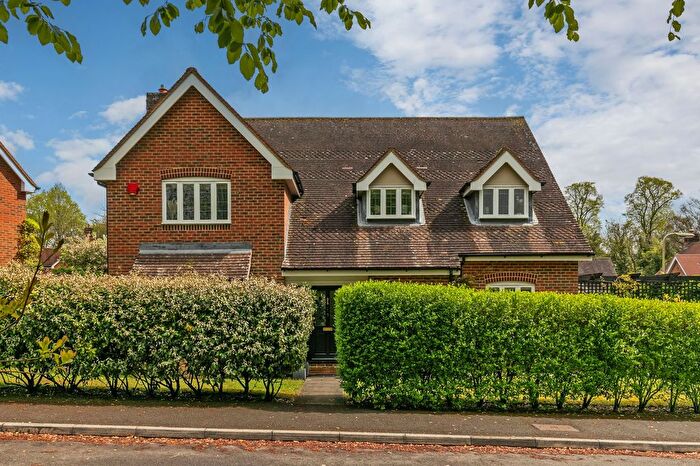 4 Bedroom Detached House For Sale In Hinton Fields, Kings Worthy, SO23