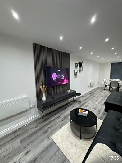 1 Bedroom Flat To Rent In Burnage Lane, Manchester, M19