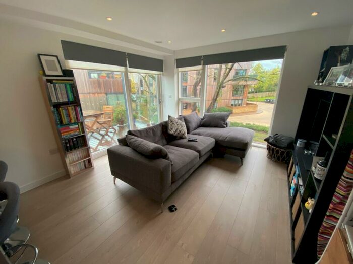 2 Bedroom Apartment To Rent In Churchwood Gardens, Forest Hill, London, SE23