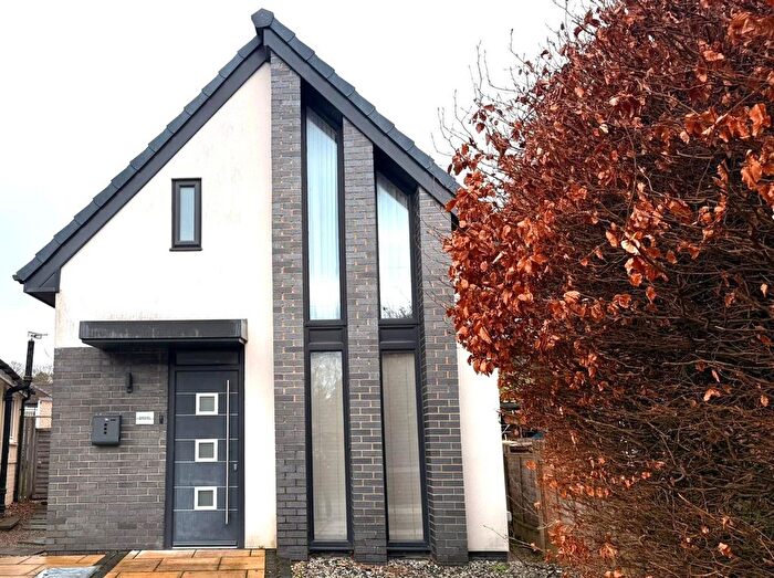 3 Bedroom Detached House To Rent In Powis Road, Ashton-On-Ribble, Preston, PR2