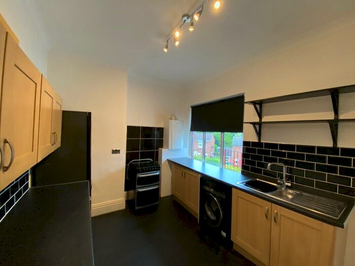 2 Bedroom Duplex To Rent In High Street, Rotherham, South Yorkshire, S66