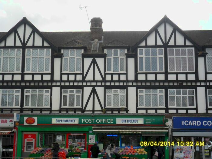 2 Bedroom Flat To Rent In Tudor Parade High Road, Chadwell Heath Romford, RM6