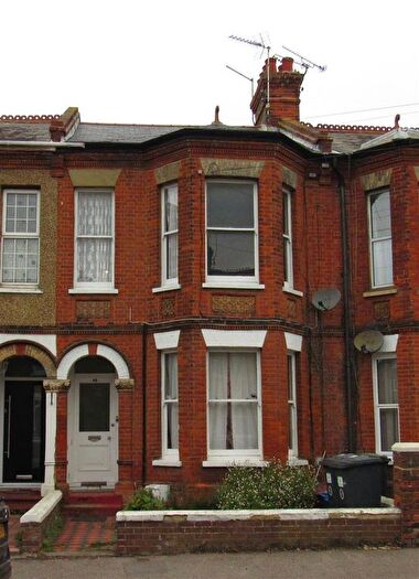 2 Bedroom Flat To Rent In South Road, Herne Bay, CT6