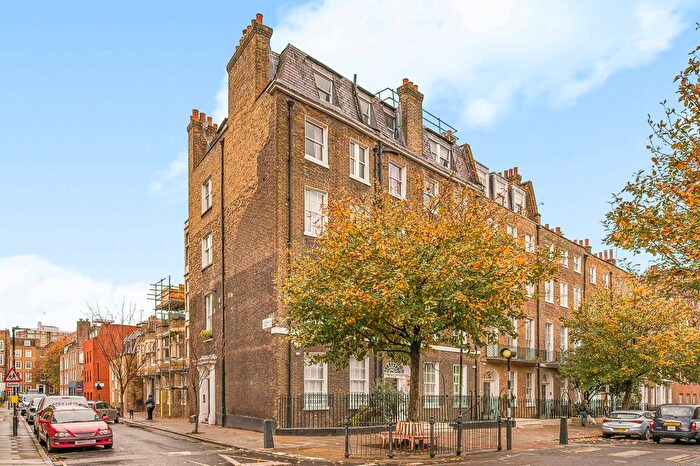 Studio To Rent In John Street, Holborn, WC1N