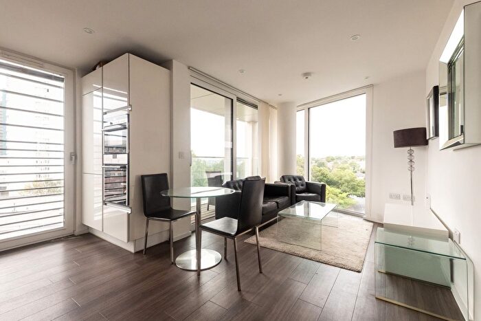 1 Bedroom Flat For Sale In Aurora Apartments, Wandsworth, SW18