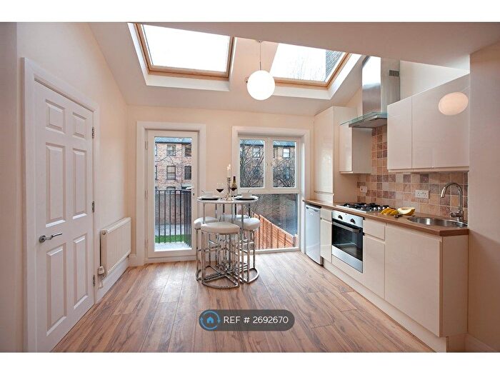 1 Bedroom Flat To Rent In Campbell Road, London, E3