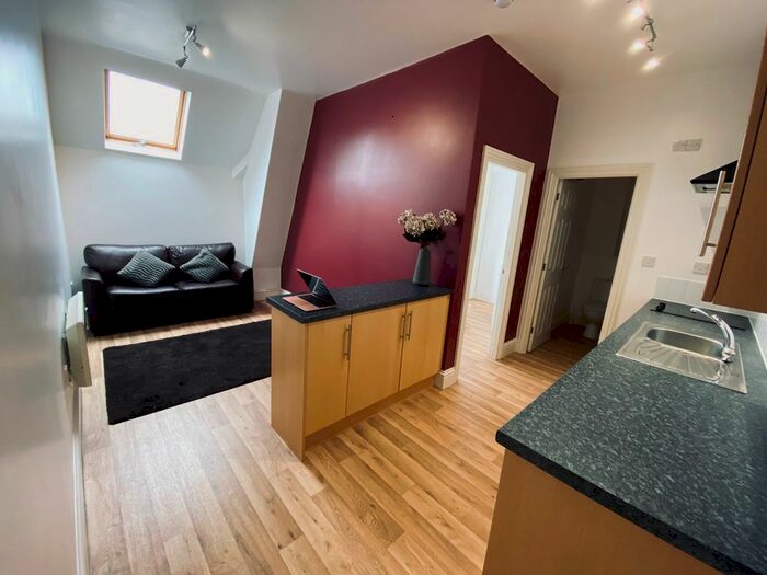 1 Bedroom Flat To Rent In Stanmore Road, Edgbaston, Birmingham, B16