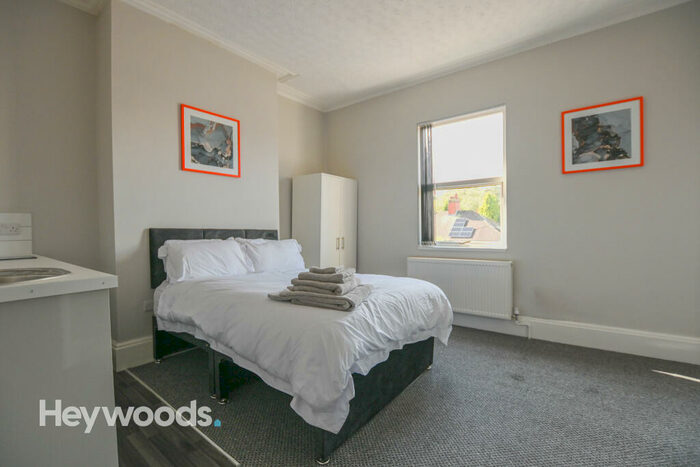 1 Bedroom Terraced House To Rent In London Road, Newcastle-under-Lyme, ST5