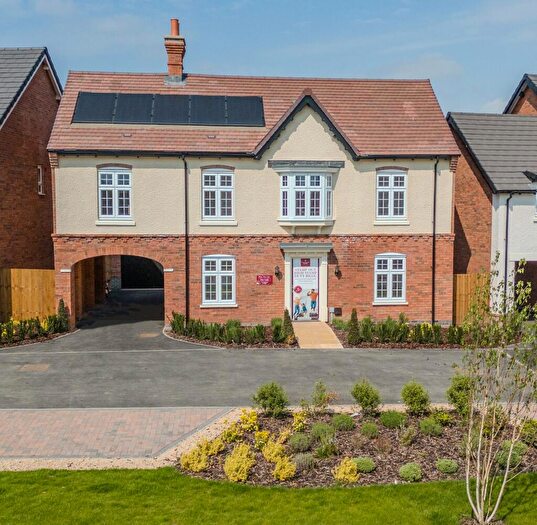 4 Bedroom Detached House For Sale In Shandon Leys Off Bromham Road Bedford Bedfordshire, MK40