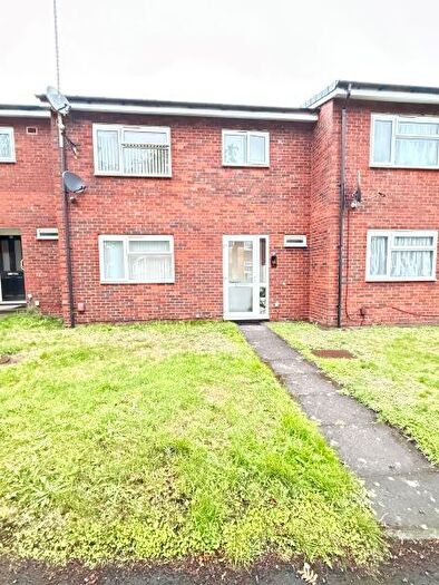 3 Bedroom Terraced House To Rent In Shinwell Crescent, Oldbury, B69